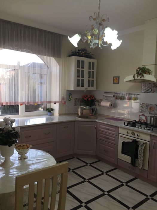 Продам большой дом