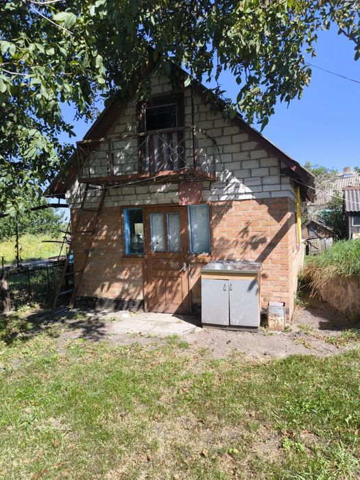 Продам будинок заходь і живи