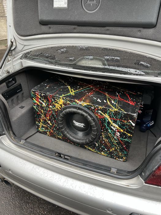 Продам сабуфер dunamic state