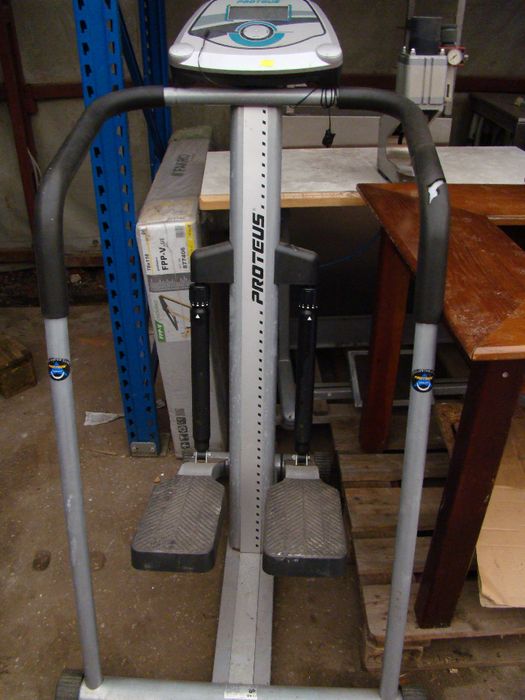 Steper z komputerem Proteus ISS-500