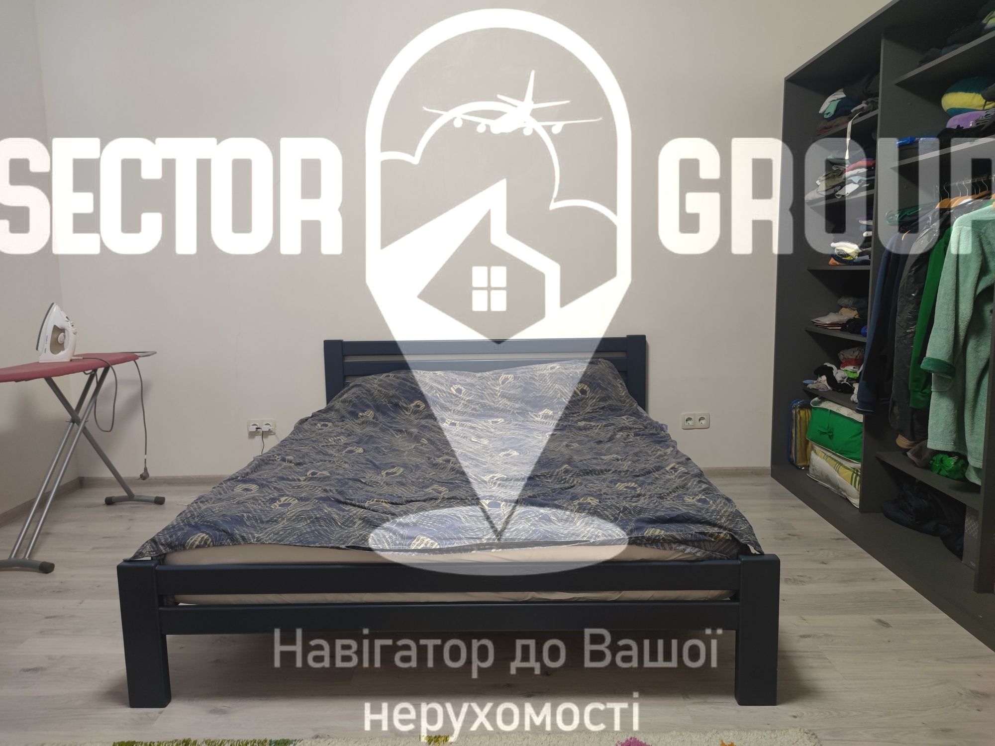 Таунхаус в центрі з ремонтом.