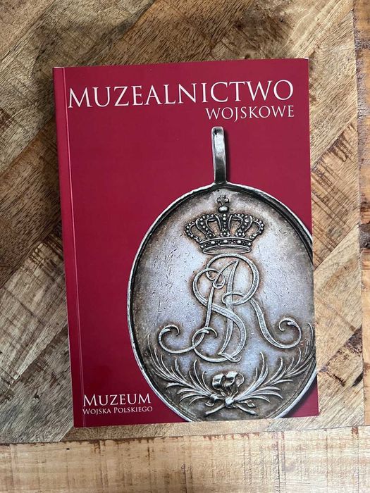 Tytuł
Muzealnictwo wojskowe militaria Medal Virtuti Militari cieszynka