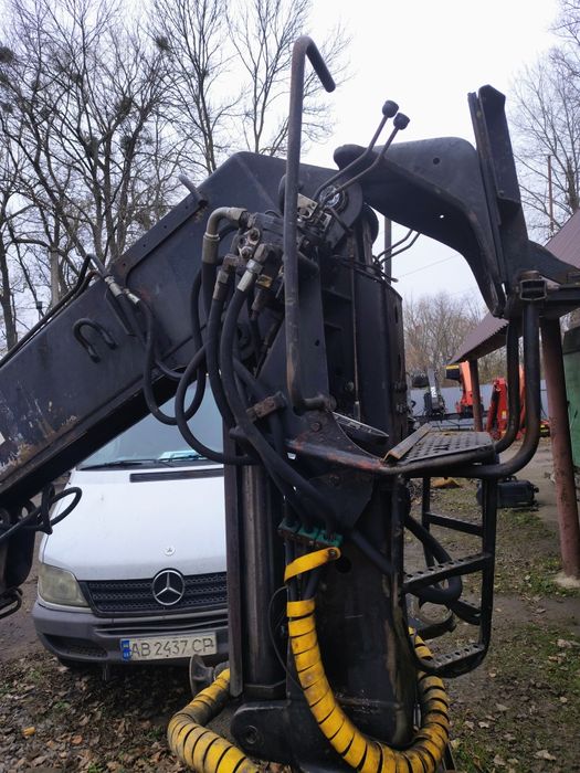 Кран маніпулятор лісовий джонсернт 1090