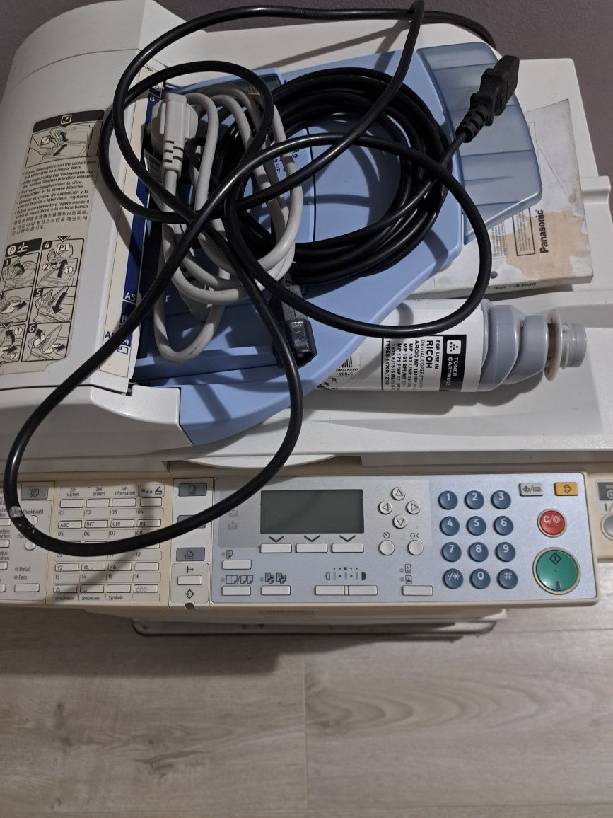 RICOH Aficio Urządzenie wielofunkcyjne / drukarka + toner