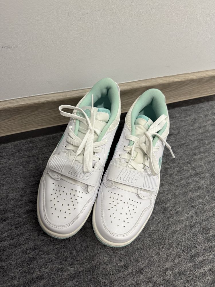 Nike air jordan legacy 312