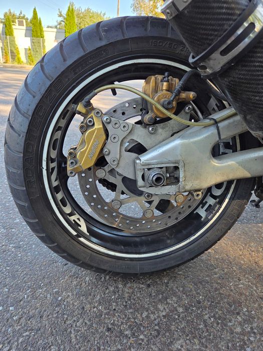 Honda CBR 929 RR stunt