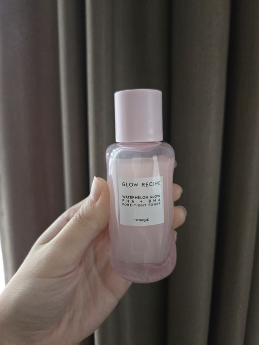 Тонер для звуження пор Glow Recipe