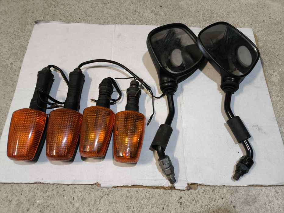 Espelhos originais e piscas para BMW 650 f, estado impecável,