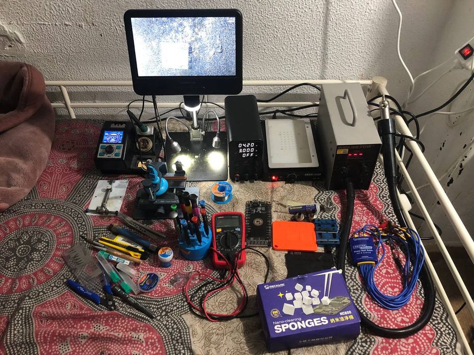 Kit completo de reparação de telemóveis ‒ estação de solda, microscópi