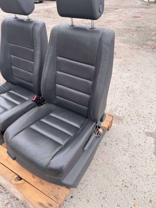 Авосидіння на Touareg коплект