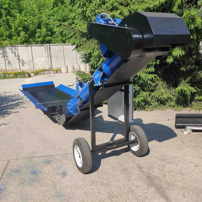 Шнековий навантажувач. Мобільний розвантажувач вагонів (Хопер)