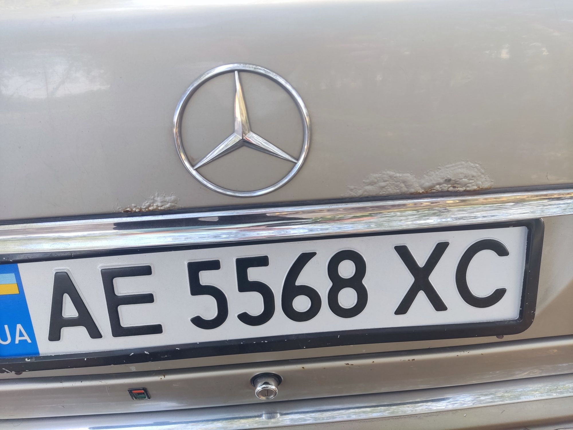 Продам Mercedes 124