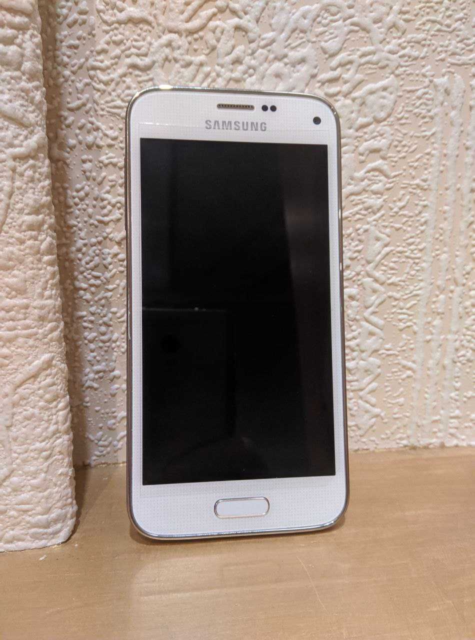 Samsung Galaxy S5 Mini SM-G800F 1,5/16 Гб, Android 7.1 (без SIM)