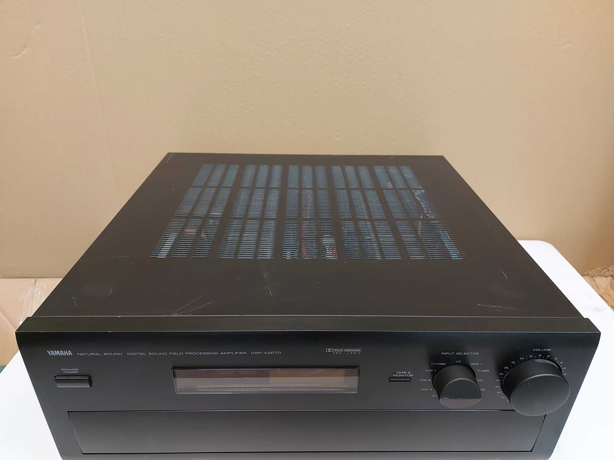 Wzmacniacz Yamaha DSP-A2070
