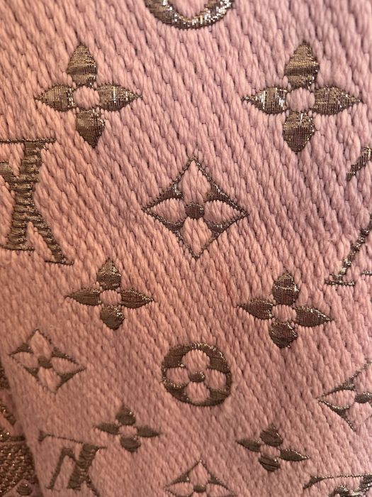 Szalik louis vuitton