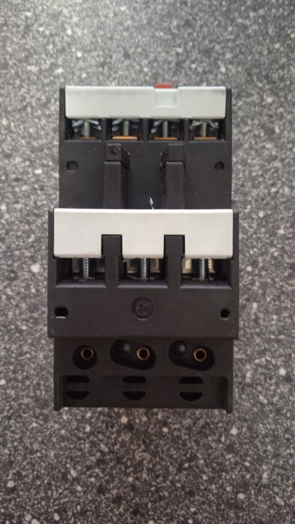 Eaton M22-LED230-G,R.Eaton M22-LED(W та R).Eaton ZB12-4.Eaton M22-K10