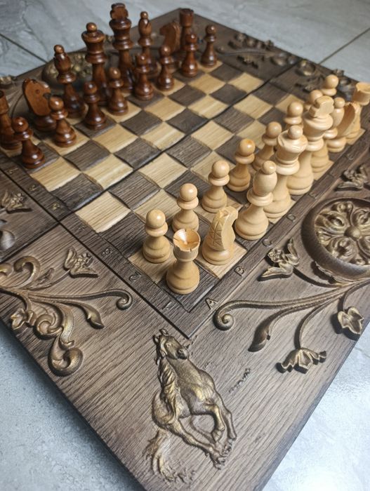 Нові шахмати+нарди з натурального дуба 480х500мм