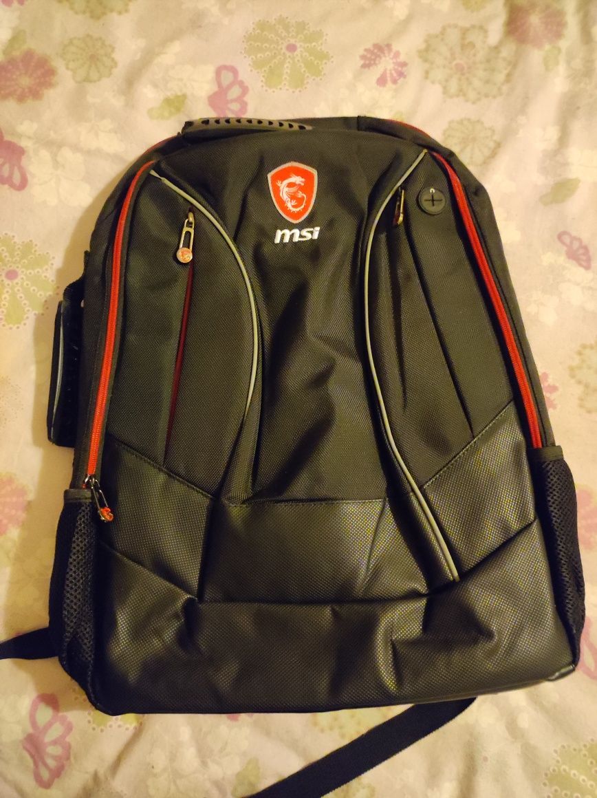 Mochila MSI preta