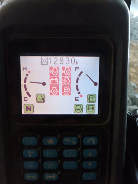 Sprzedam komatsu pw 180