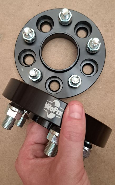 Колісні проставки на авто Хонда Акура Проставки дисків HONDA