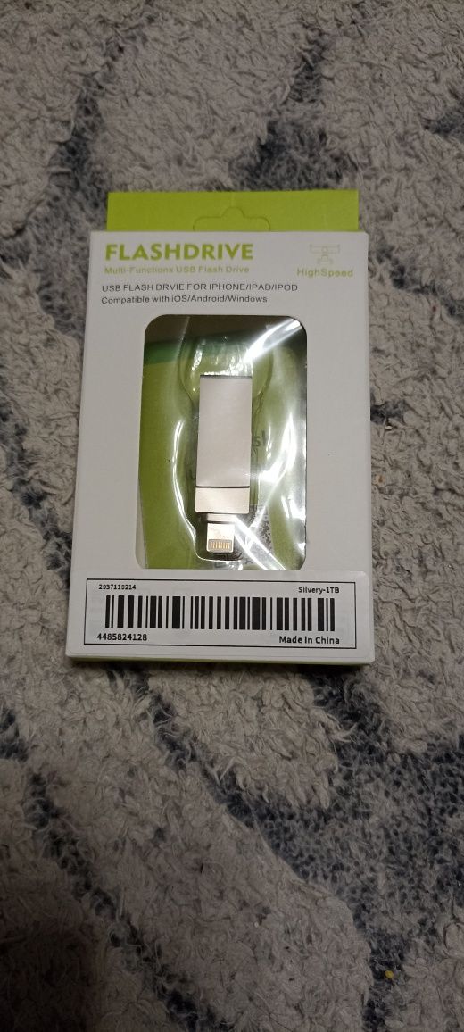 Sprzedam pendriva 1 TB