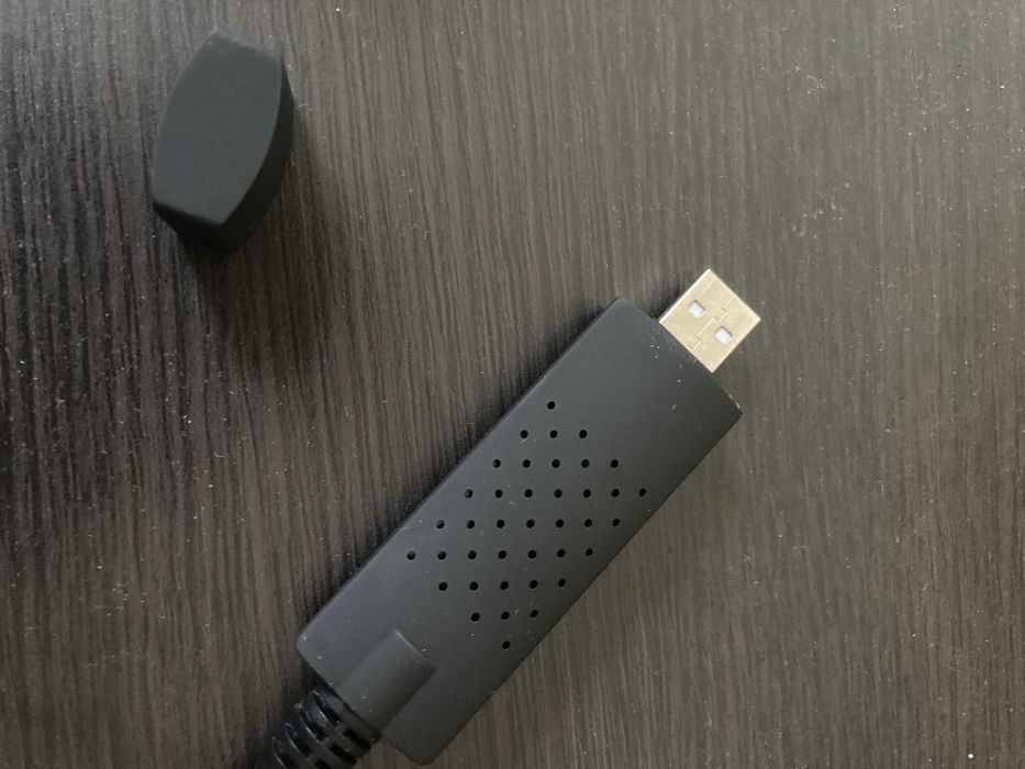 Карта відео захоплення конвертер з RCA(тюльпани) в USB перехідник