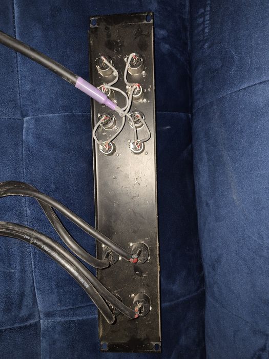 Tablica wzmacniacza rack