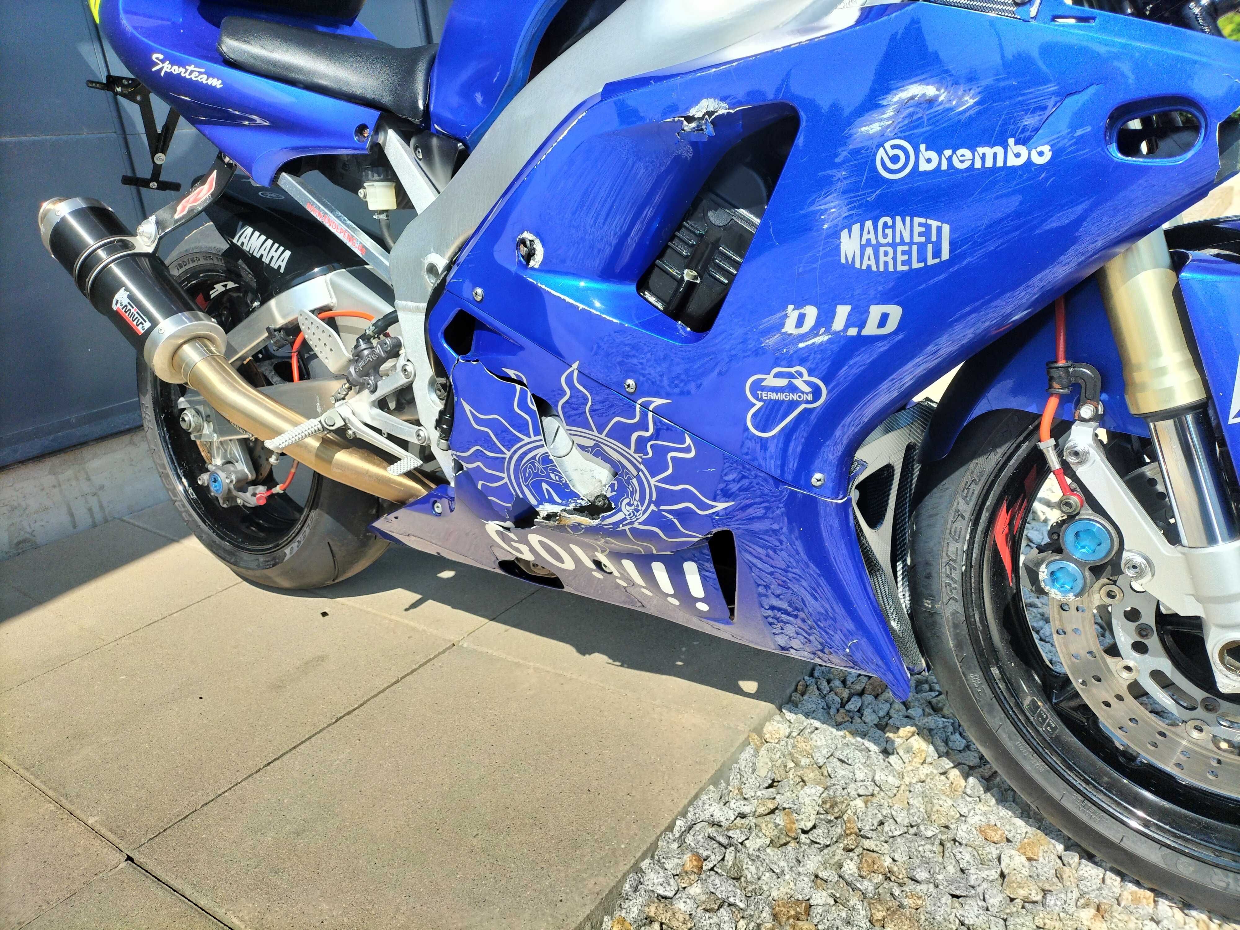 Yamaha YZF R1 RN04