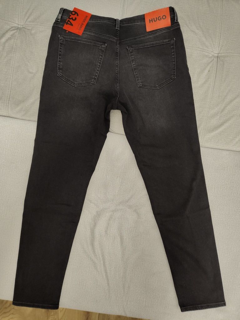 Spodnie Jeansy Hugo Boss 634