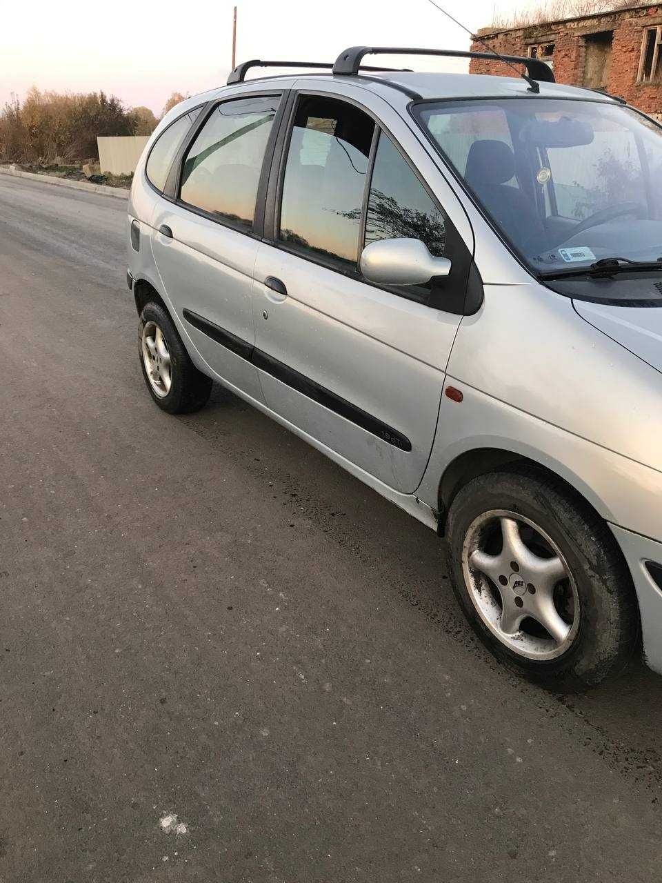 Renault Megane Scenic 2000