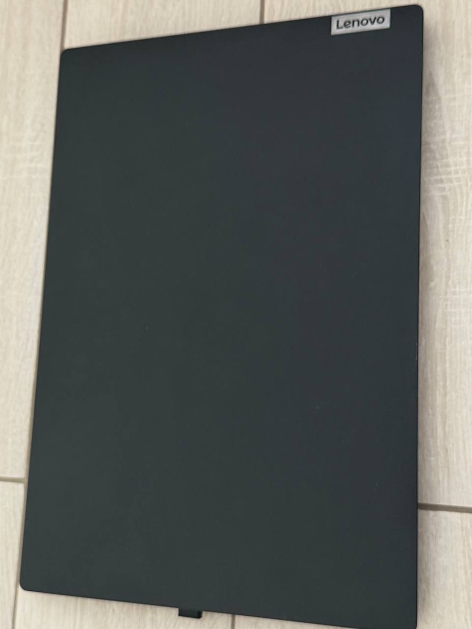 Lenovo IdeaPad 3 15IGL05