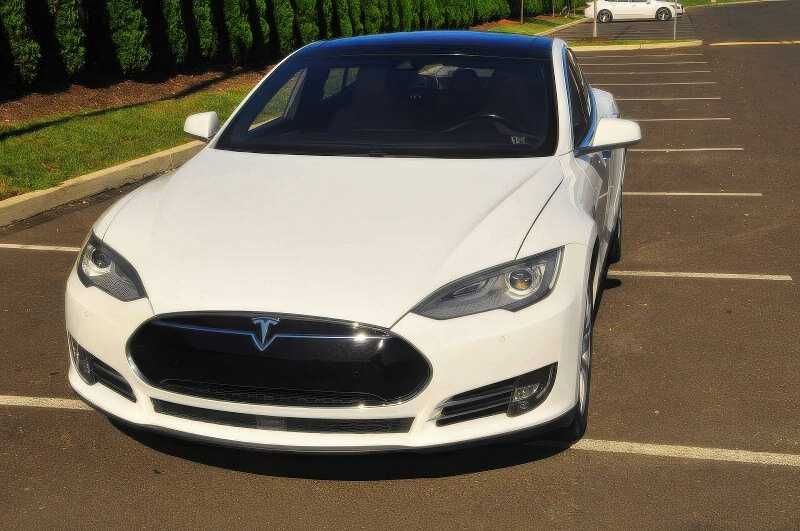 2015 Tesla Model S 85D