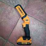 Фонарік Dewalt DCL050