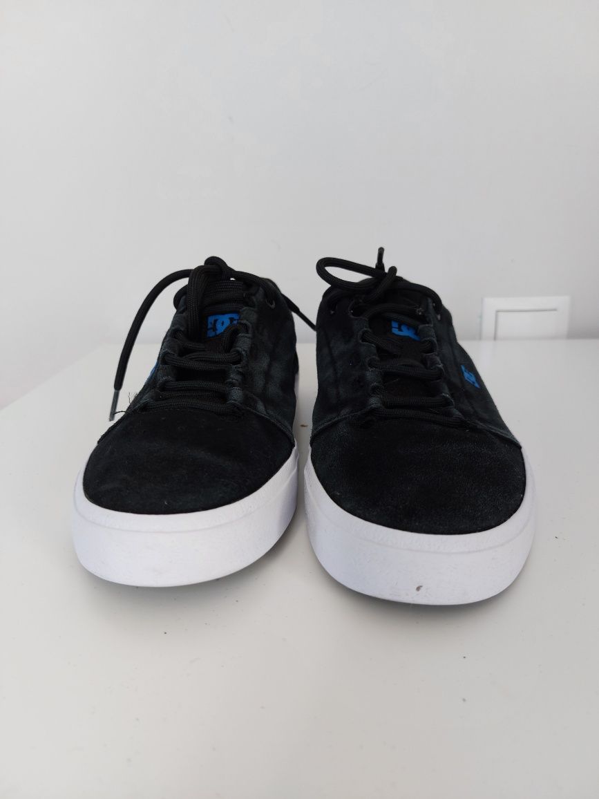 Buty DC Hyde trampki niskie 40 czarne 26 cm zamszowe skórzane