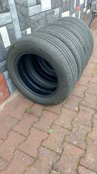 opony letnie 4 szt.  205/60 R16 w bardzo dobrym  stanie 500zł komplet