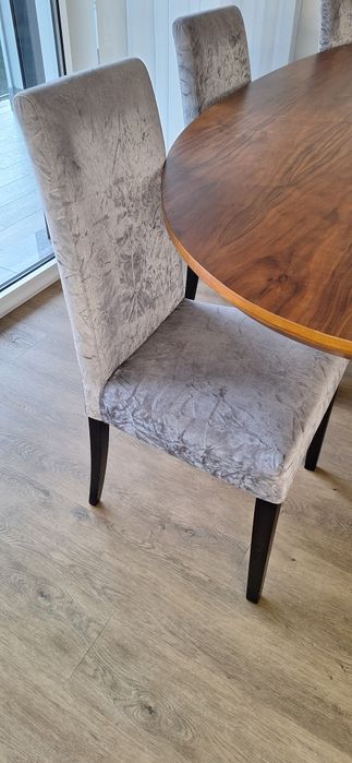 6 Cadeiras estofadas