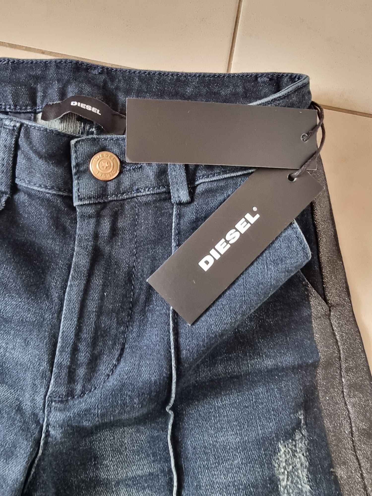 Джинсовые шорты diesel (кюлоты)