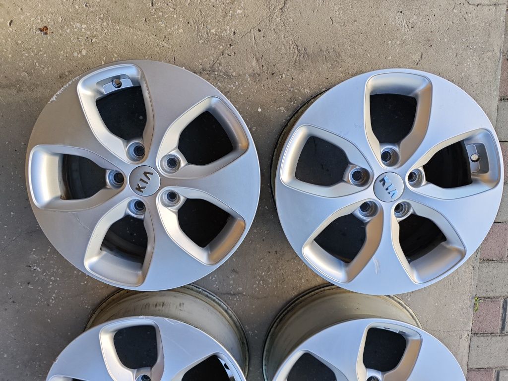 Диски R16 114.3x5 KIA