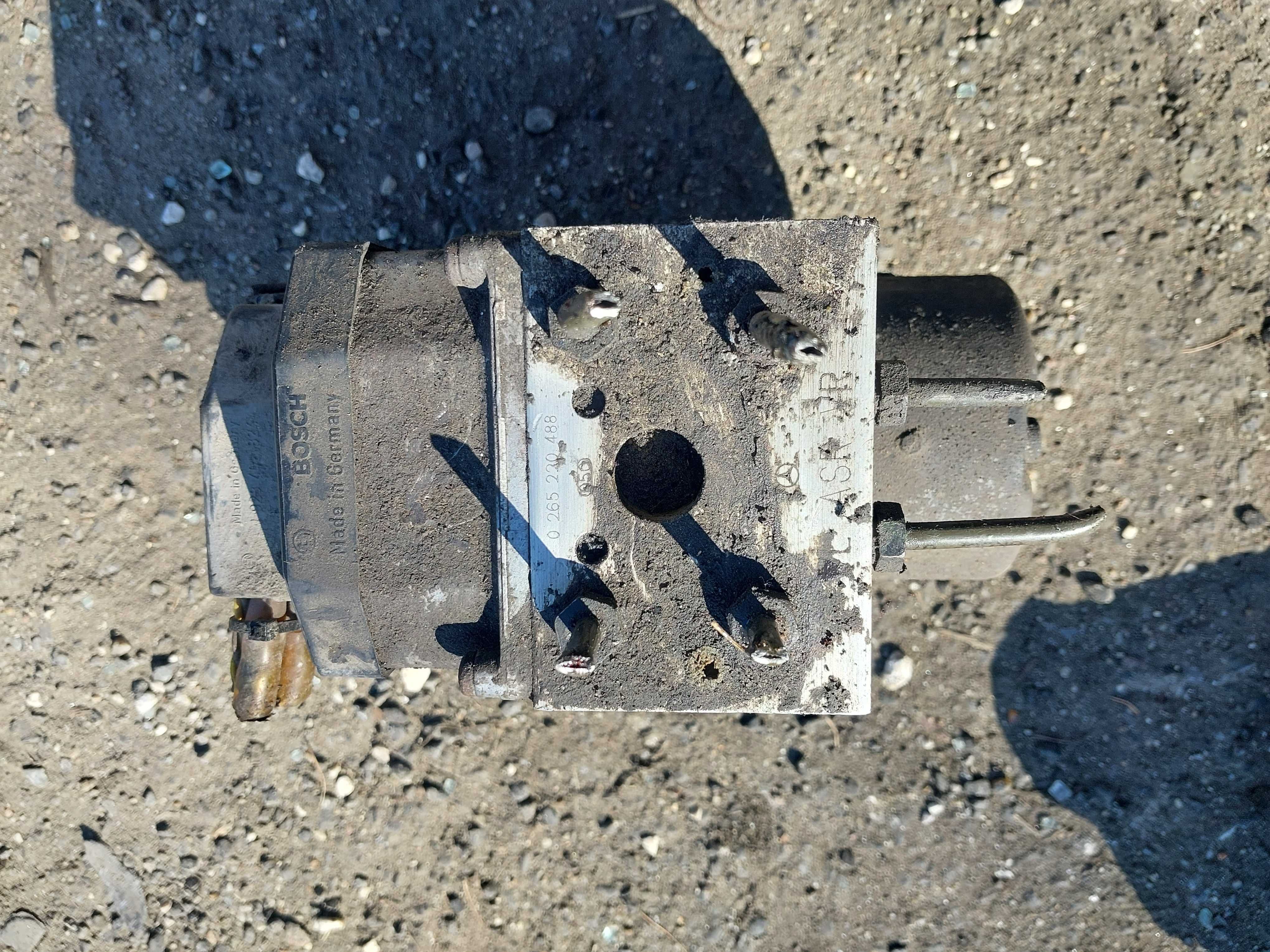 Pompa abs mercedes sprinter vw lt  026--5220--488    0273--004--311
