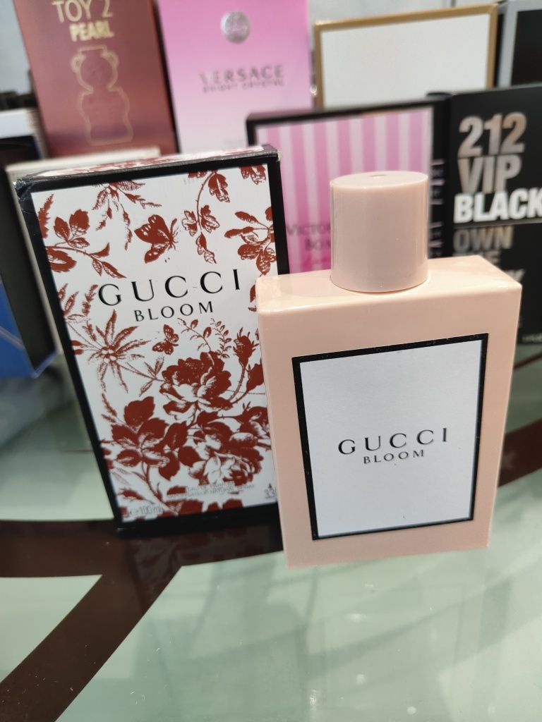 Парфуми Versace Viktoria Secret