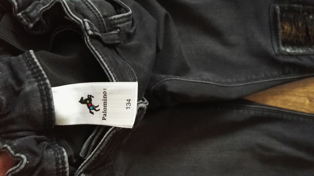 Czarne Spodnie r.134