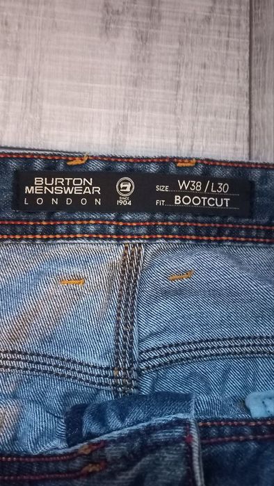 джинсы BURTON MENSWEAR lONDON, широкие