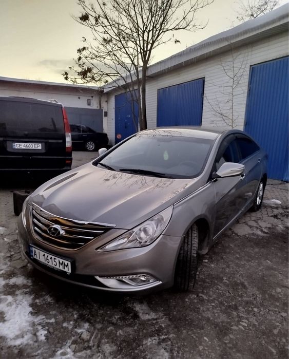 Автомобіль Hyundai sonata