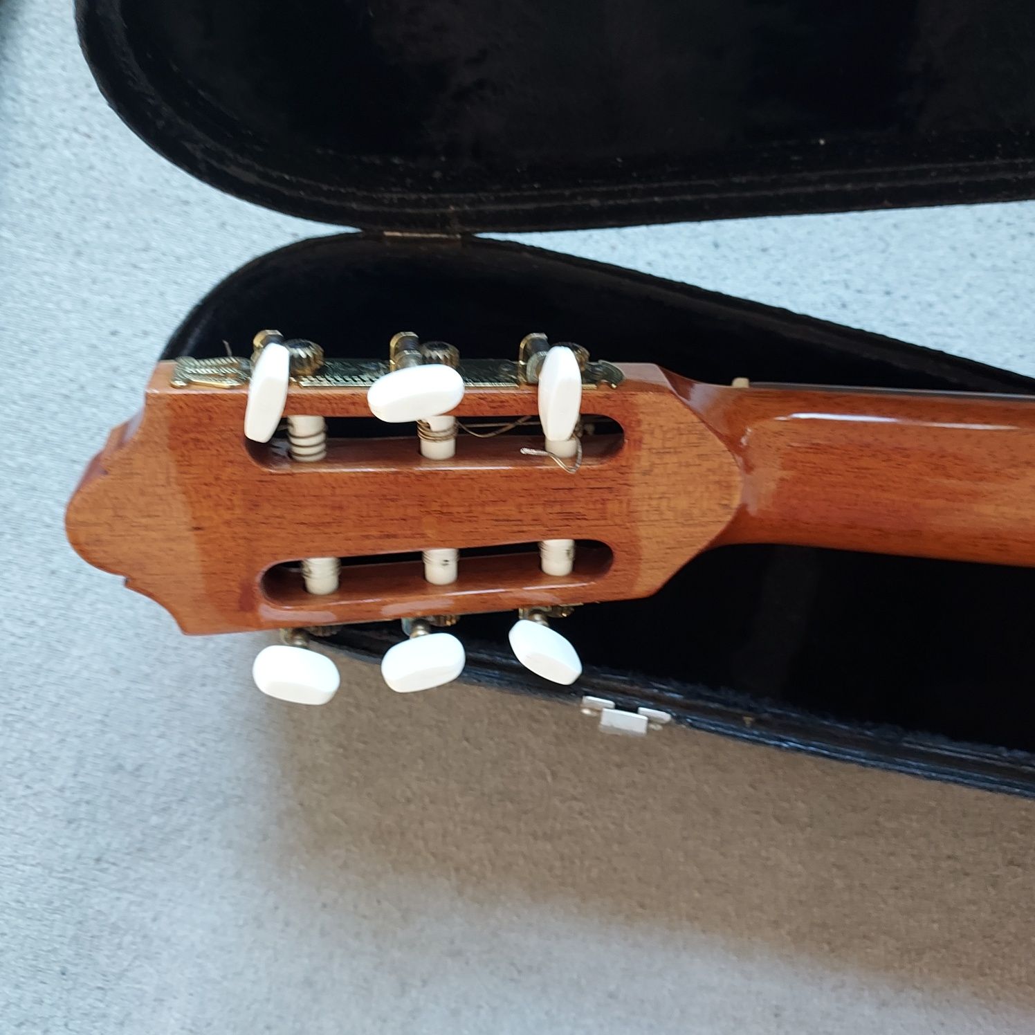 Gitara Hiszpanska ELVIRA wraz Case