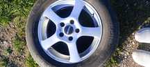 Felgi aluminiowe 5x112 z oponami letnimi 195/65 r15