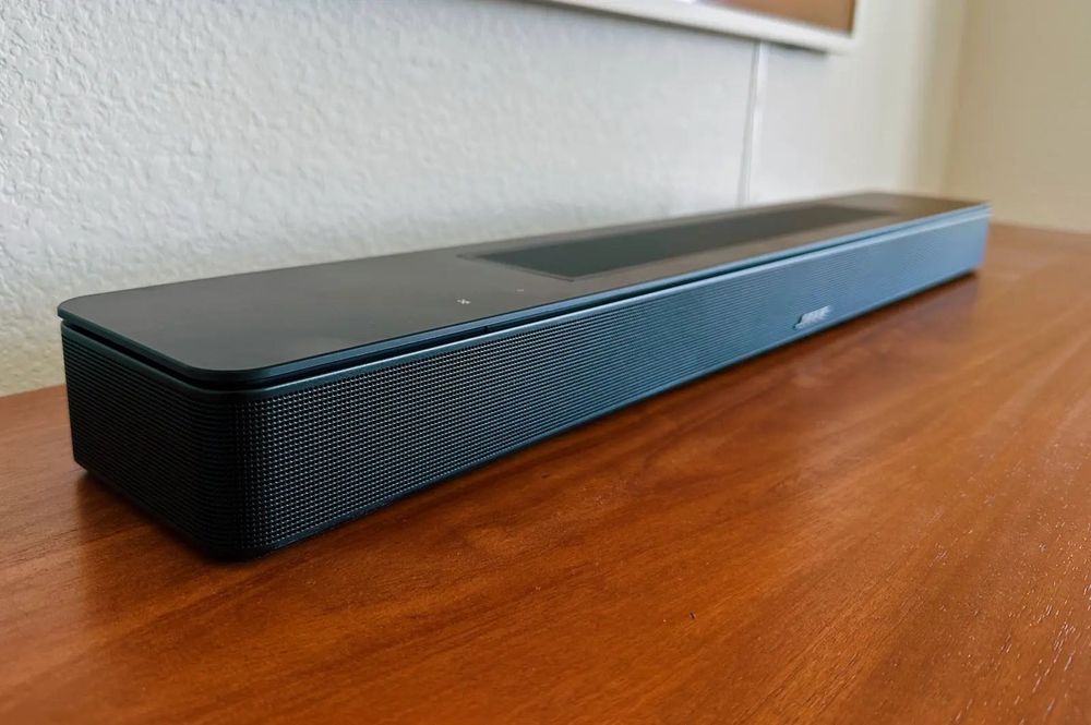 Bose Smart Soundbar 600, komplet, idealny stan !