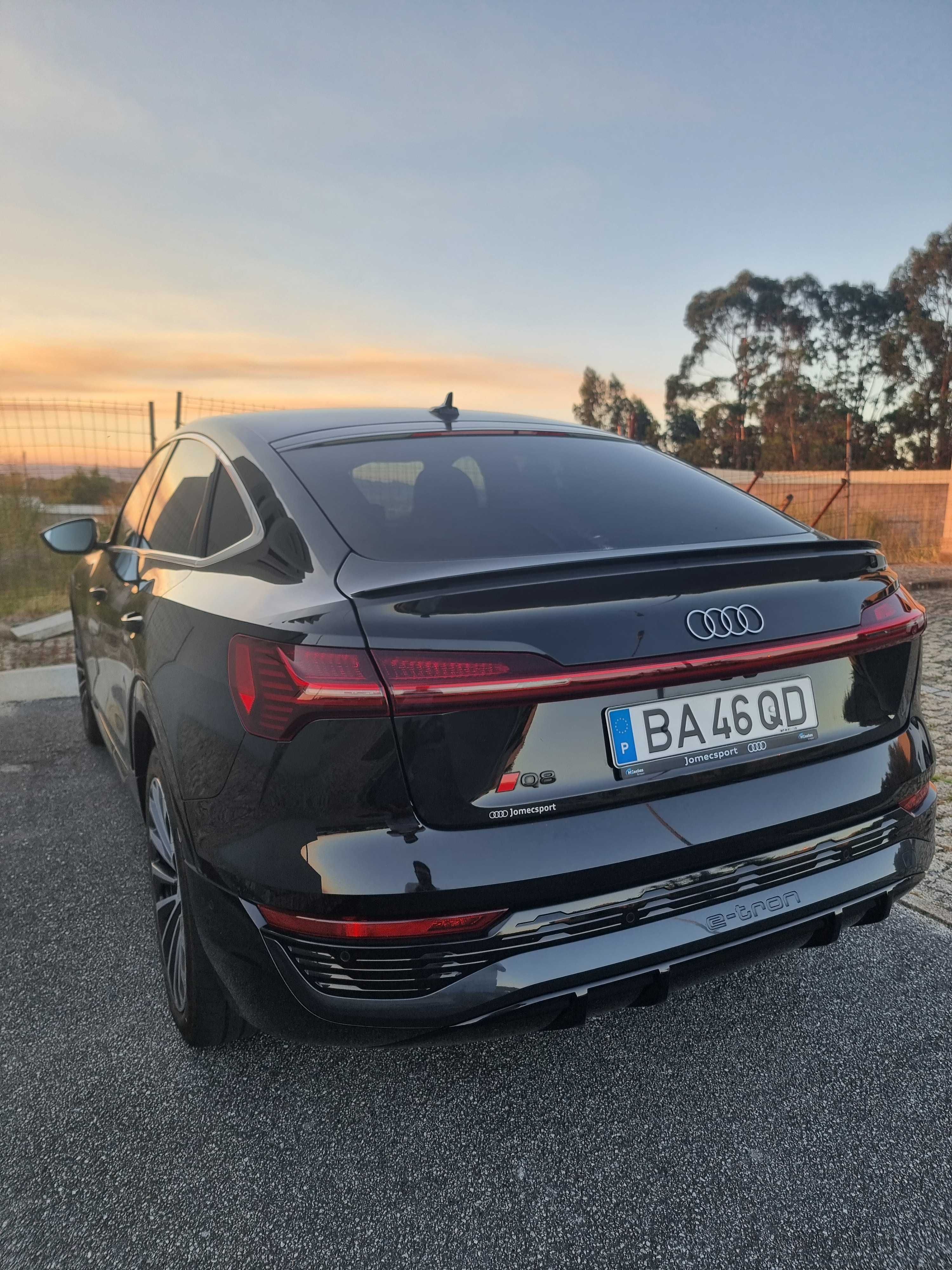 Audi Q8 SportBack S-Line