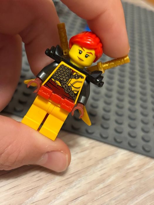 Продам лот фигурок