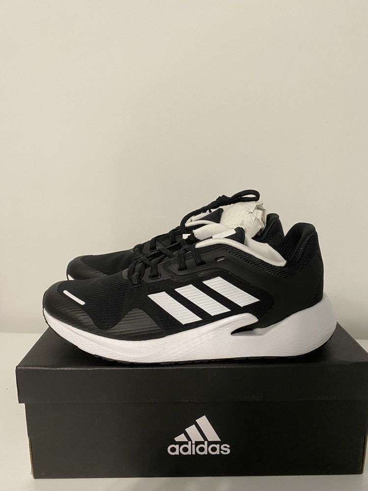 Buty Adidas Alphatorsion M FY005 r 43 1/3