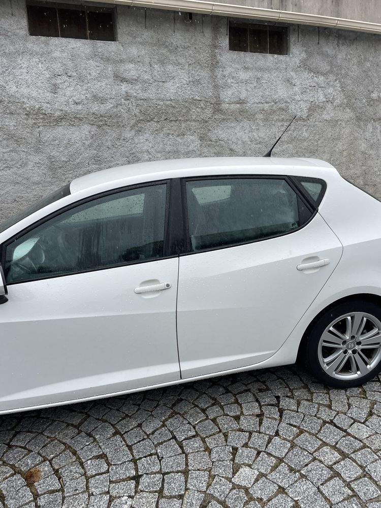 Seat ibiza 6J stylance 1.9 tdi 105cv